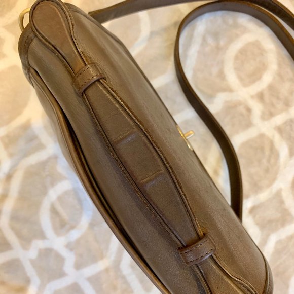 Coach Vintage Court Bag 9870 - Picture 2 of 10